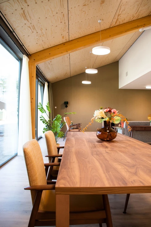 Projectinrichter en zorgmeubels voor zorginstellingen