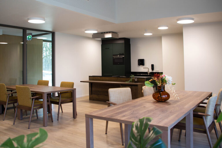 W2 Moments eetkamer zorginstelling Arnhem
